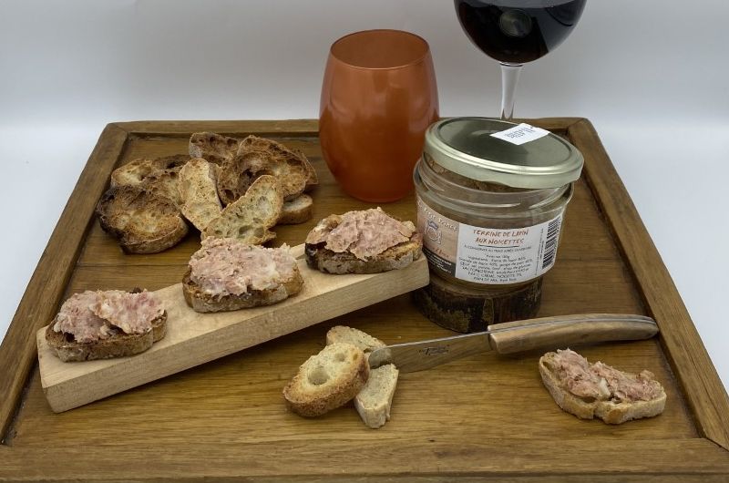 TERRINE DE LAPIN AUX NOISETTES