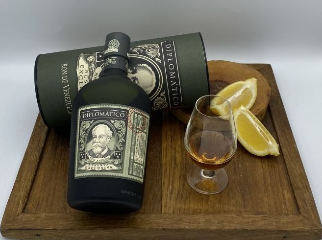 DIPLOMATICO RESERVA EXCLUSIVA