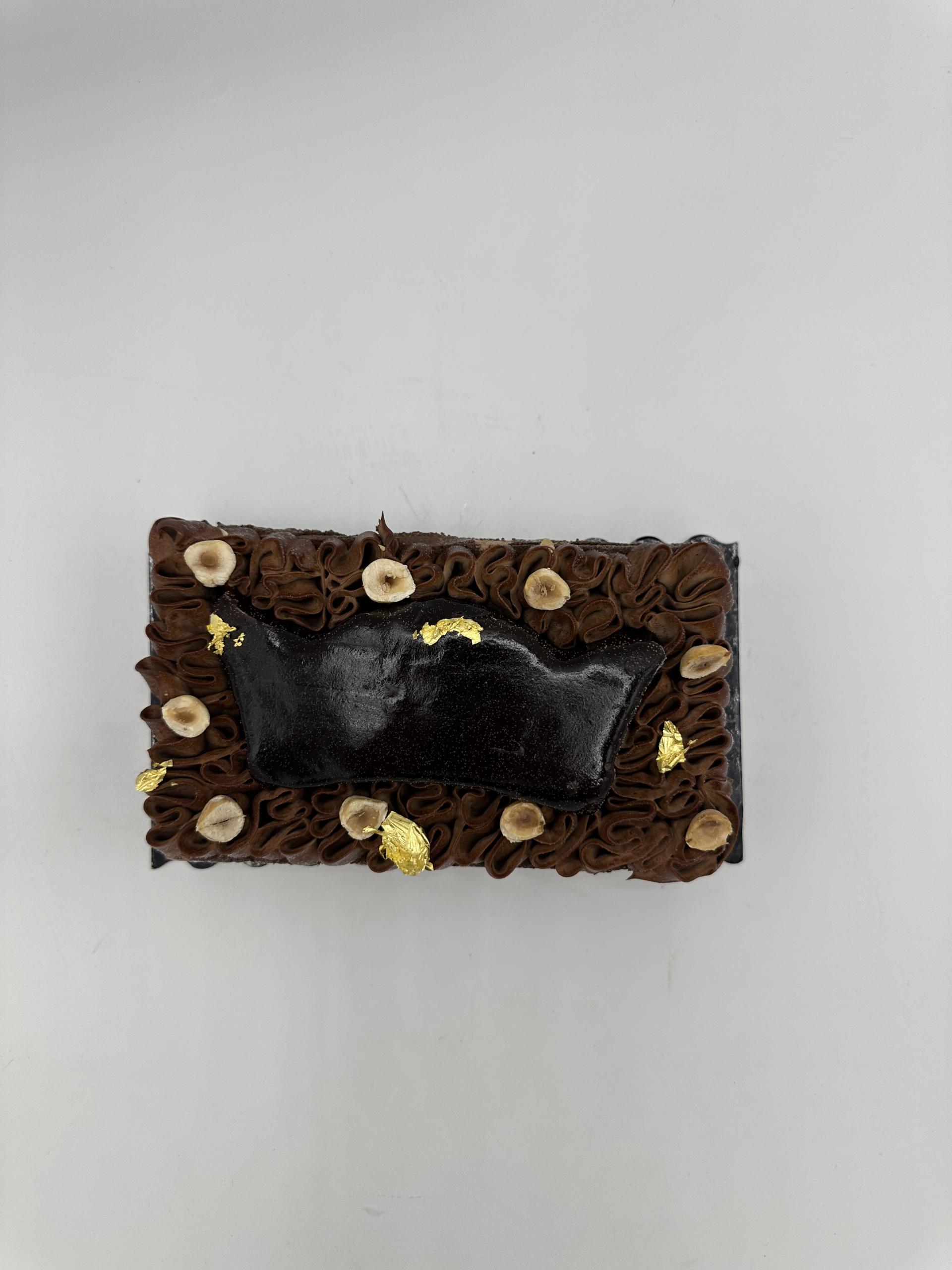 Entremet prince chocolat praliné noisette feuilletine